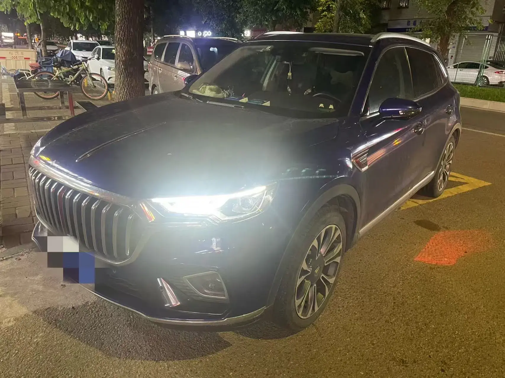 2019 HONGQI HS5 view 1