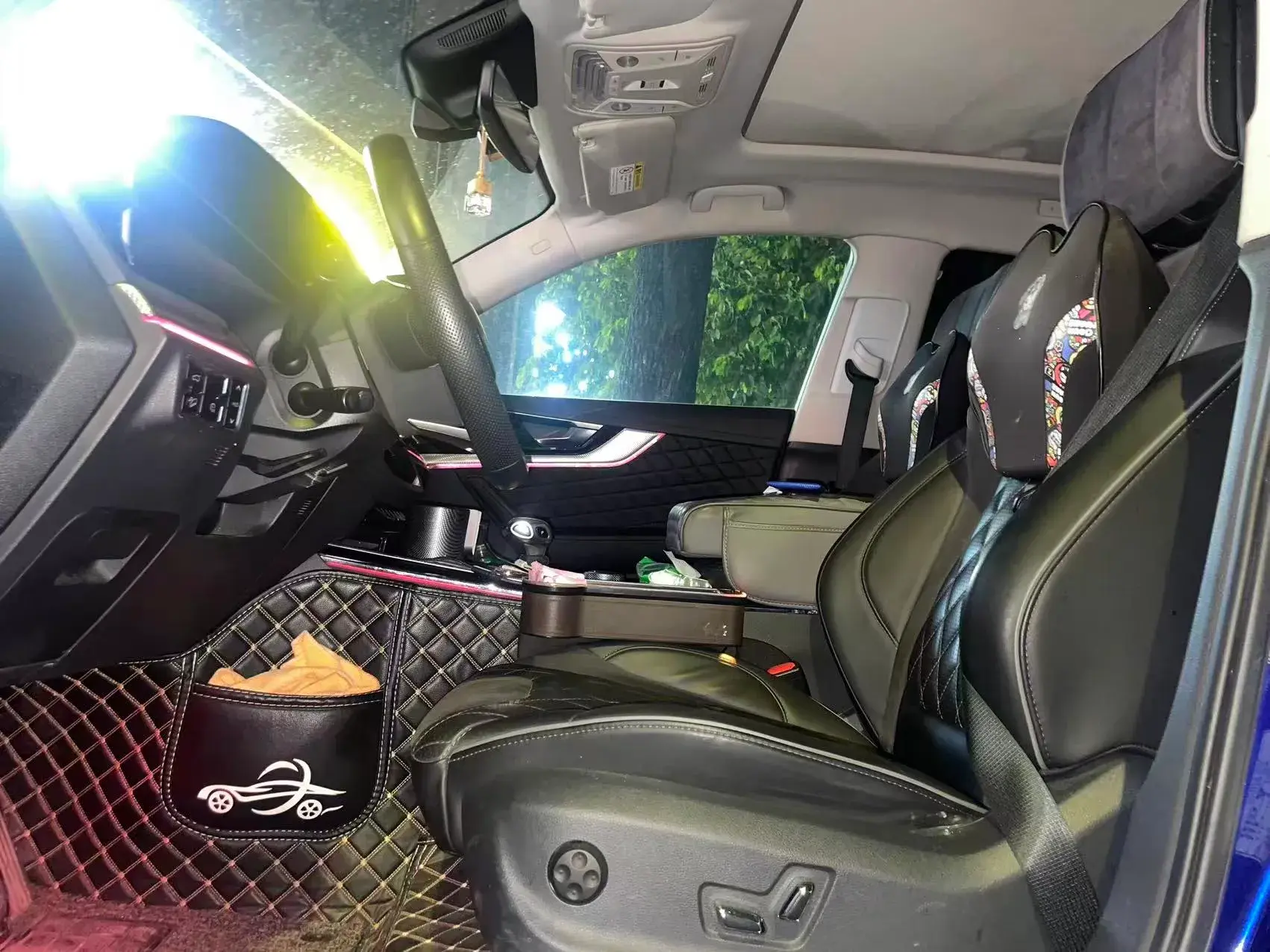 2019 HONGQI HS5 thumbnail 2