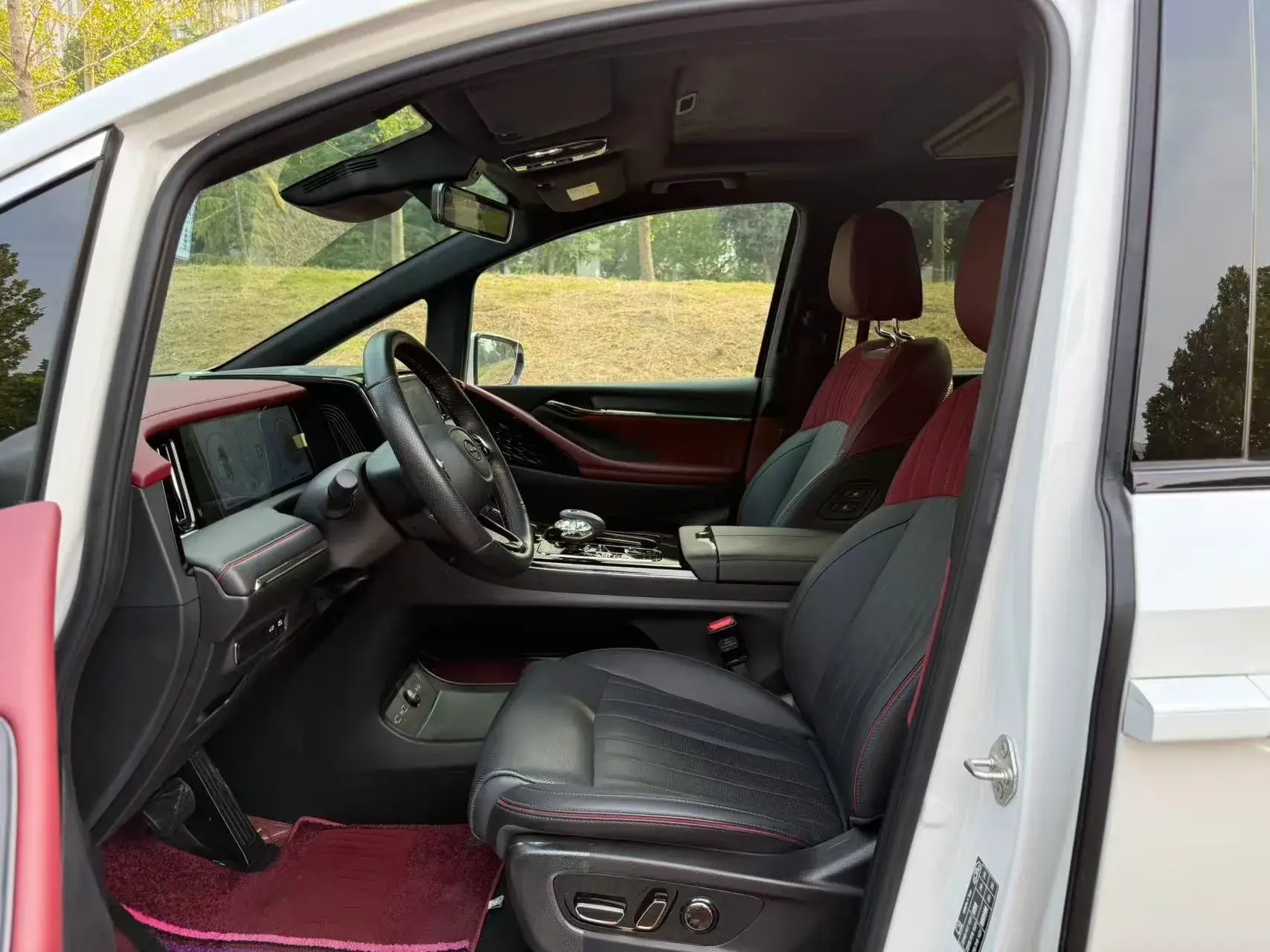 2023 GAC TRUMPCHI thumbnail 3