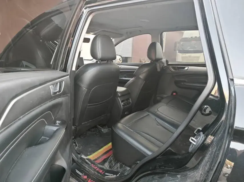 2021 HAVAL M6 thumbnail 4