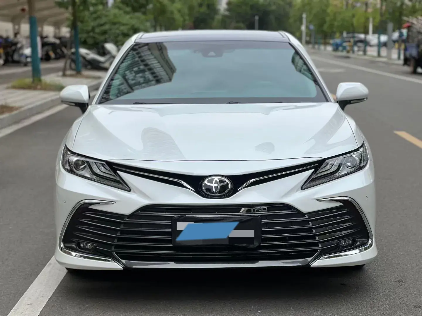 2021 TOYOTA CAMRY thumbnail 3