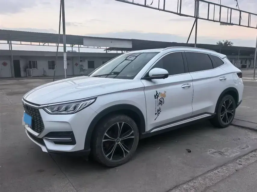 2020 BYD SONG view 1