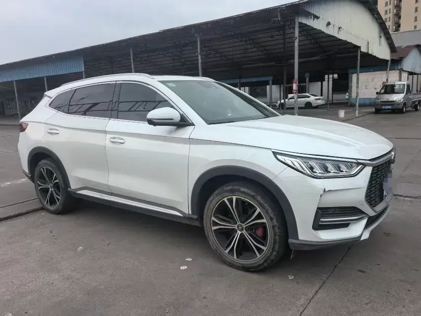 2020 BYD SONG thumbnail 3