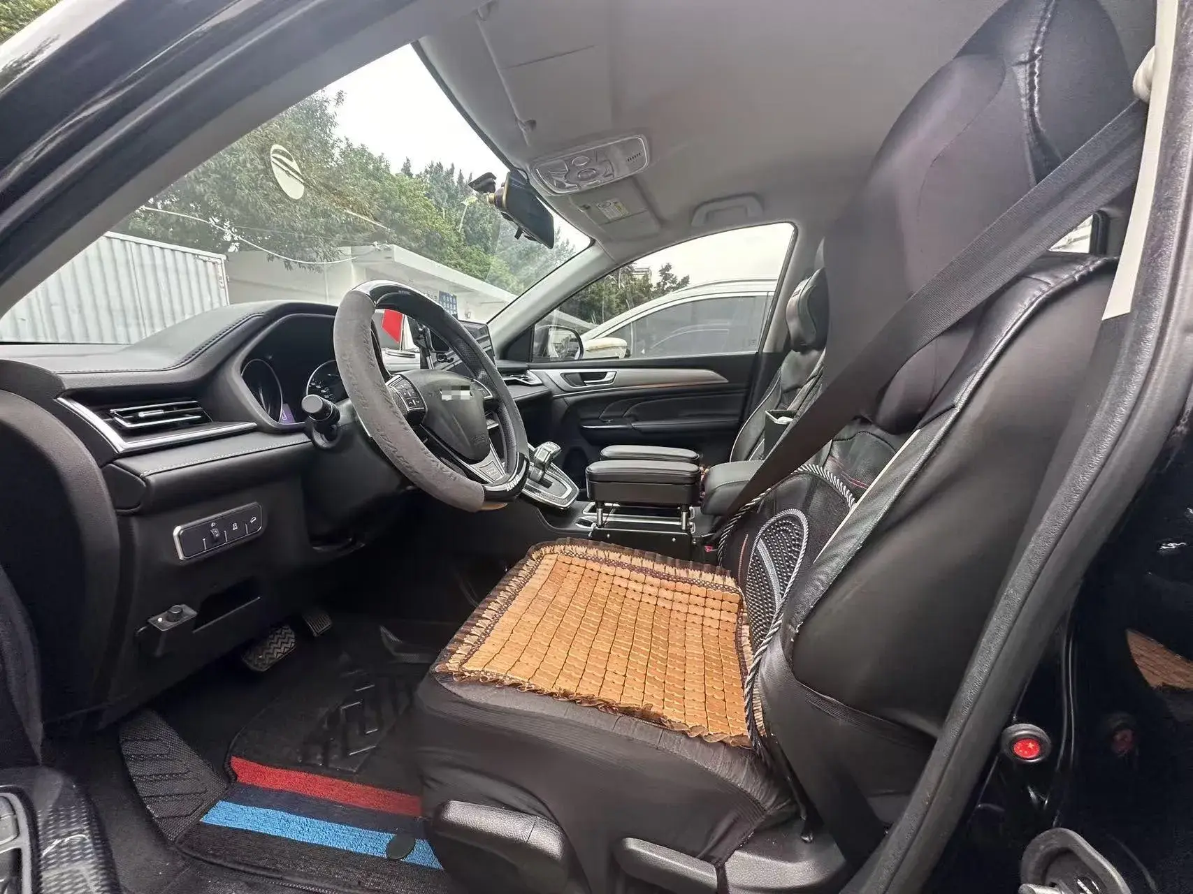 2021 HAVAL M6 thumbnail 3