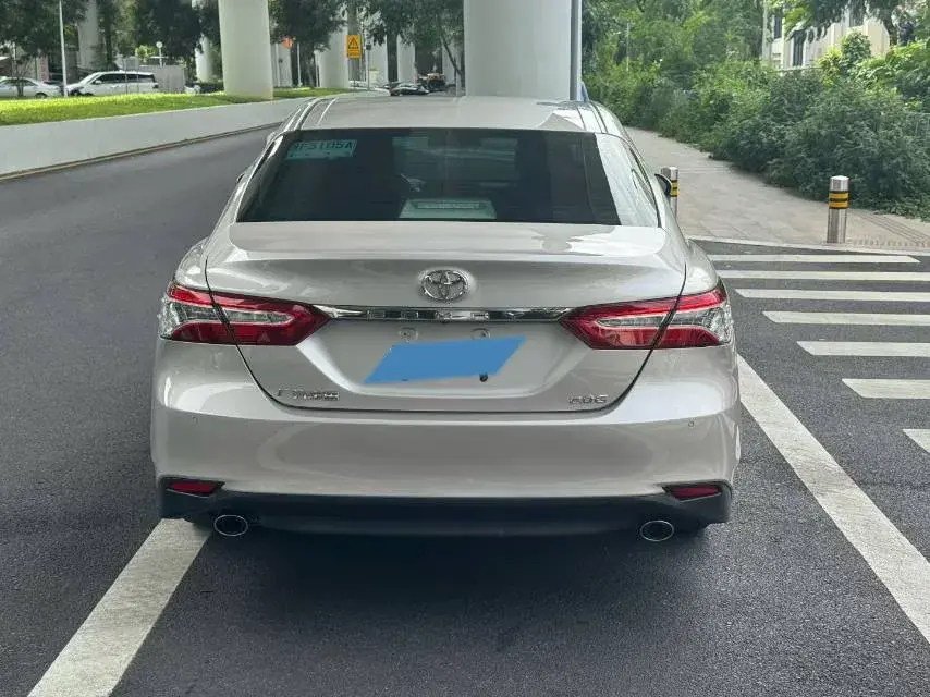 2021 TOYOTA CAMRY thumbnail 3