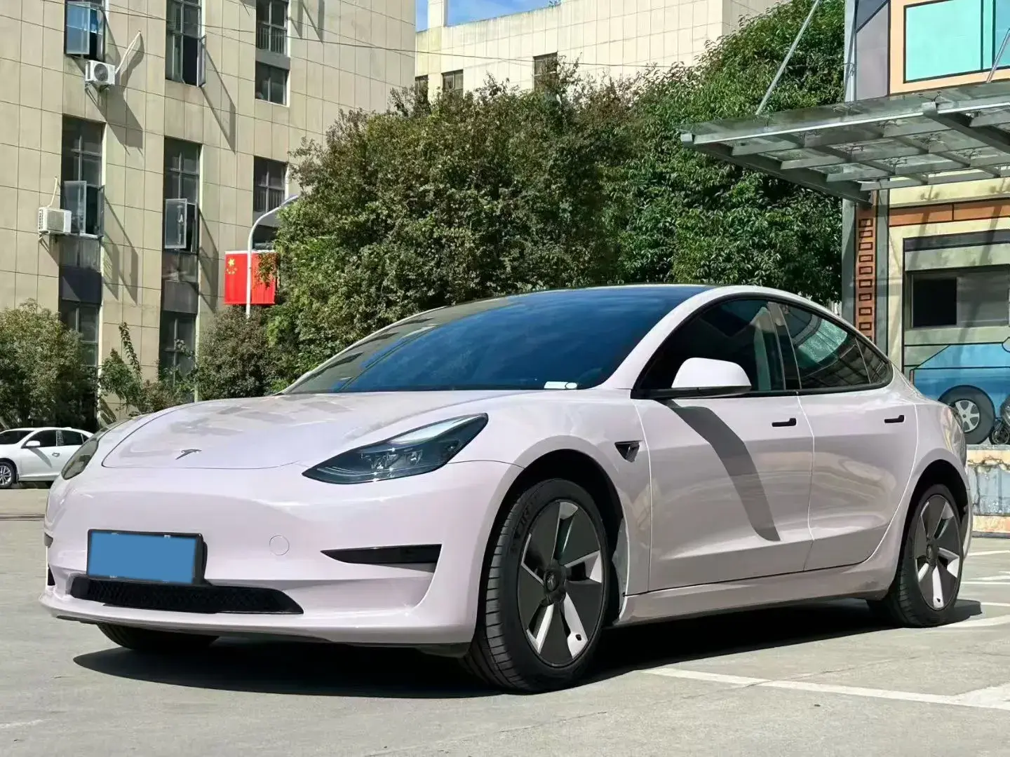 2022 TESLA MODEL view 1