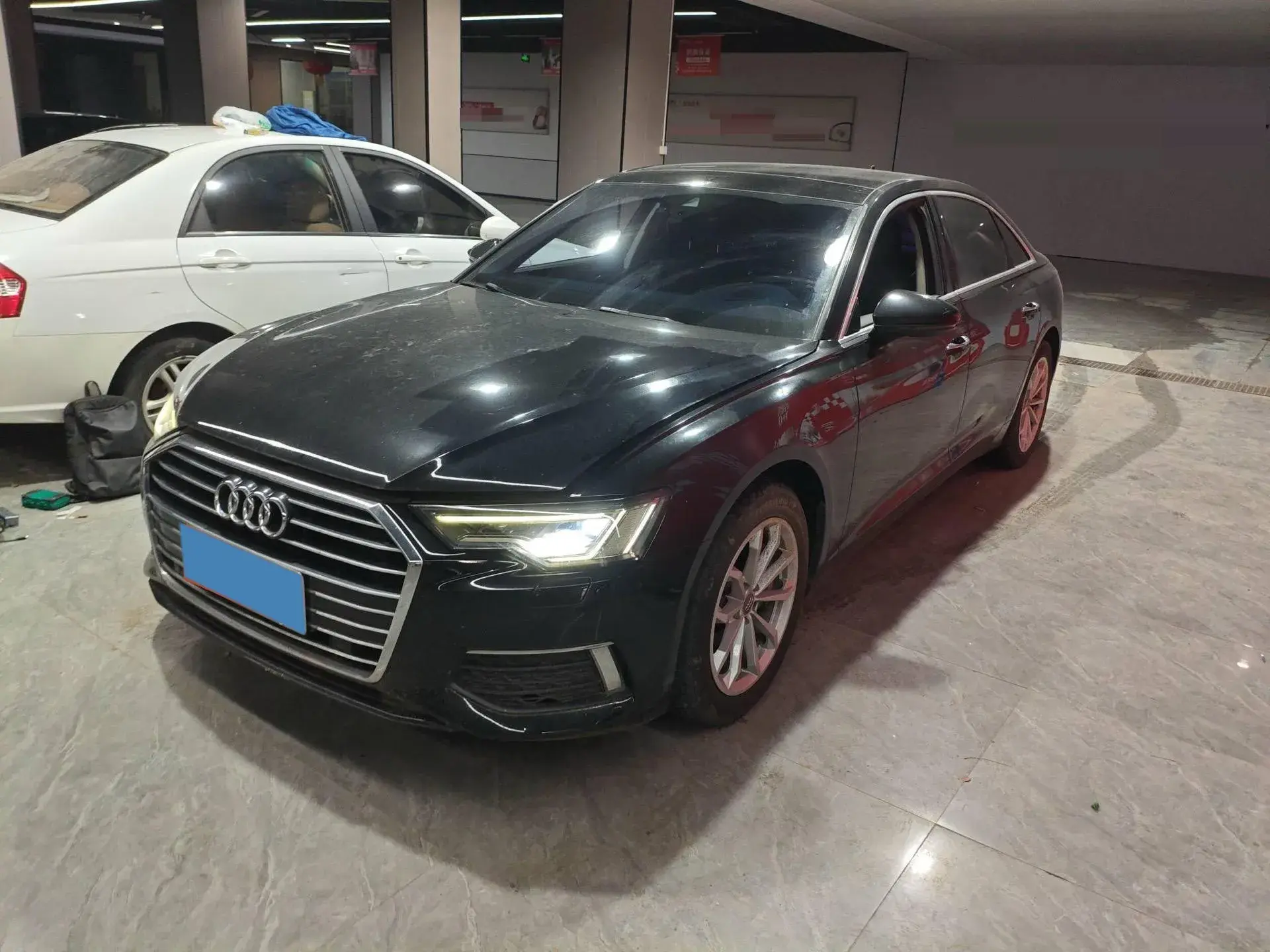 2020 AUDI A6L view 1