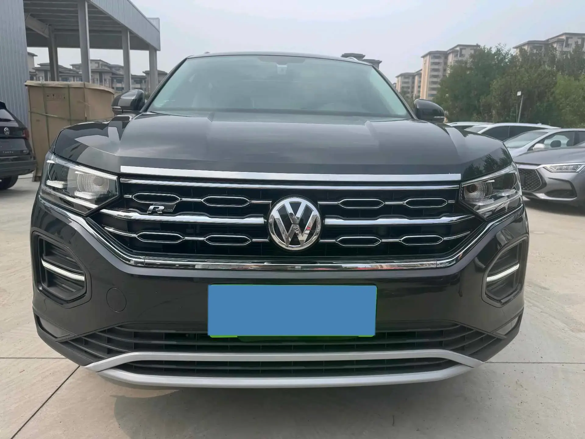 2022 VOLKSWAGEN TAYRON thumbnail 3