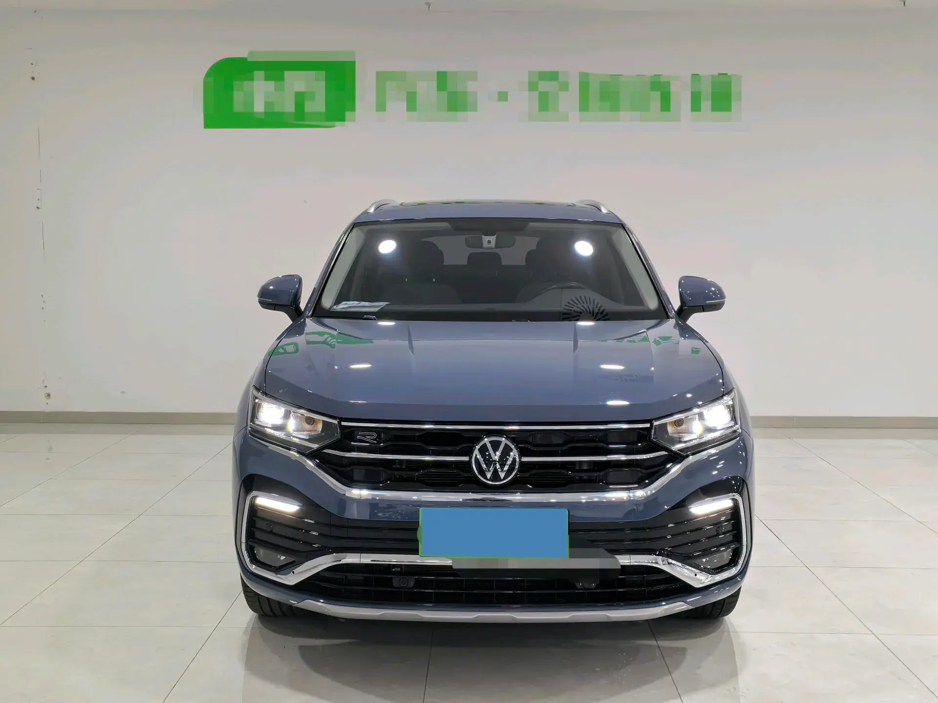 2020 VOLKSWAGEN TAYRON thumbnail 3