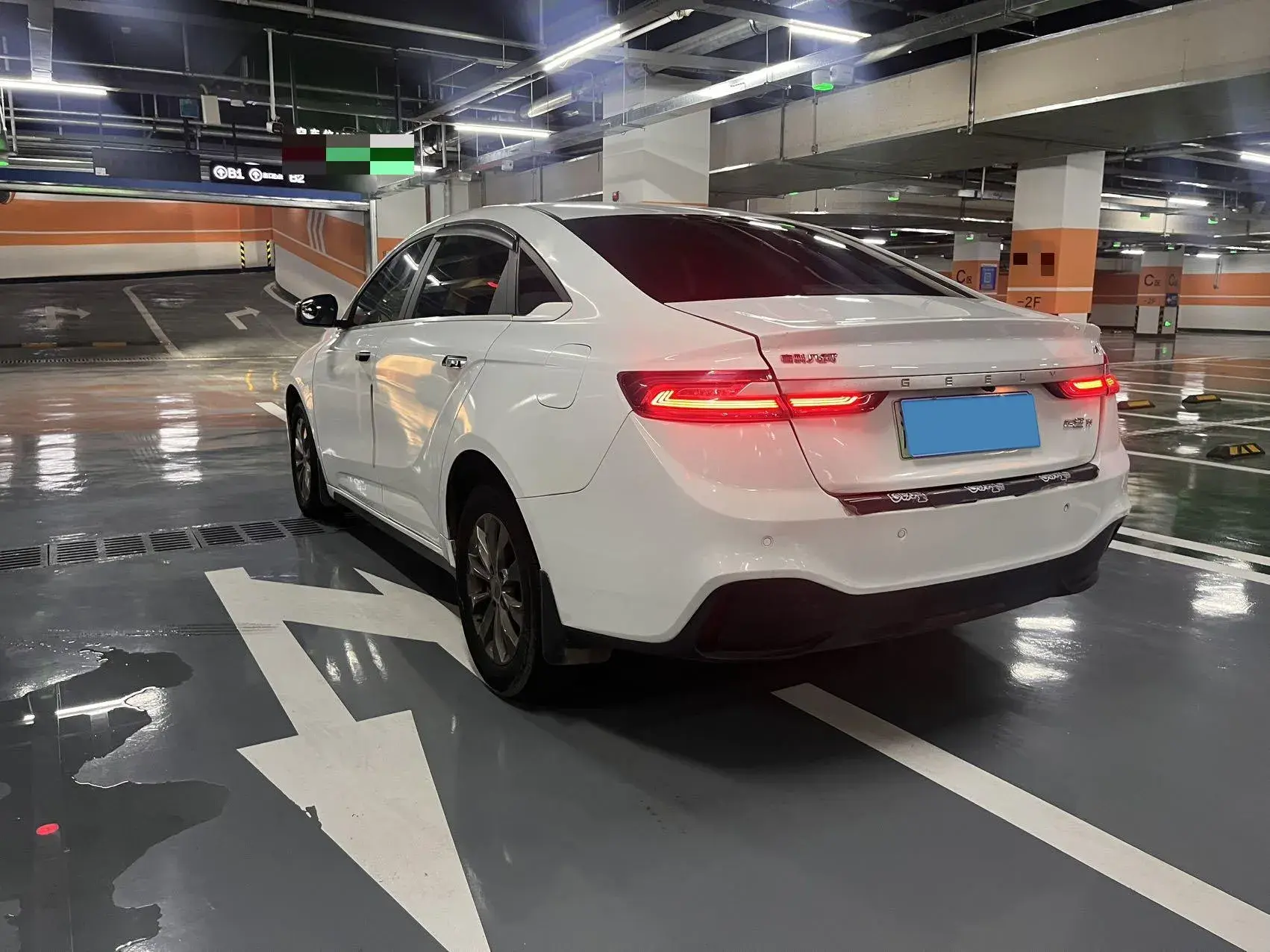 2019 GEOMETRY A thumbnail 3