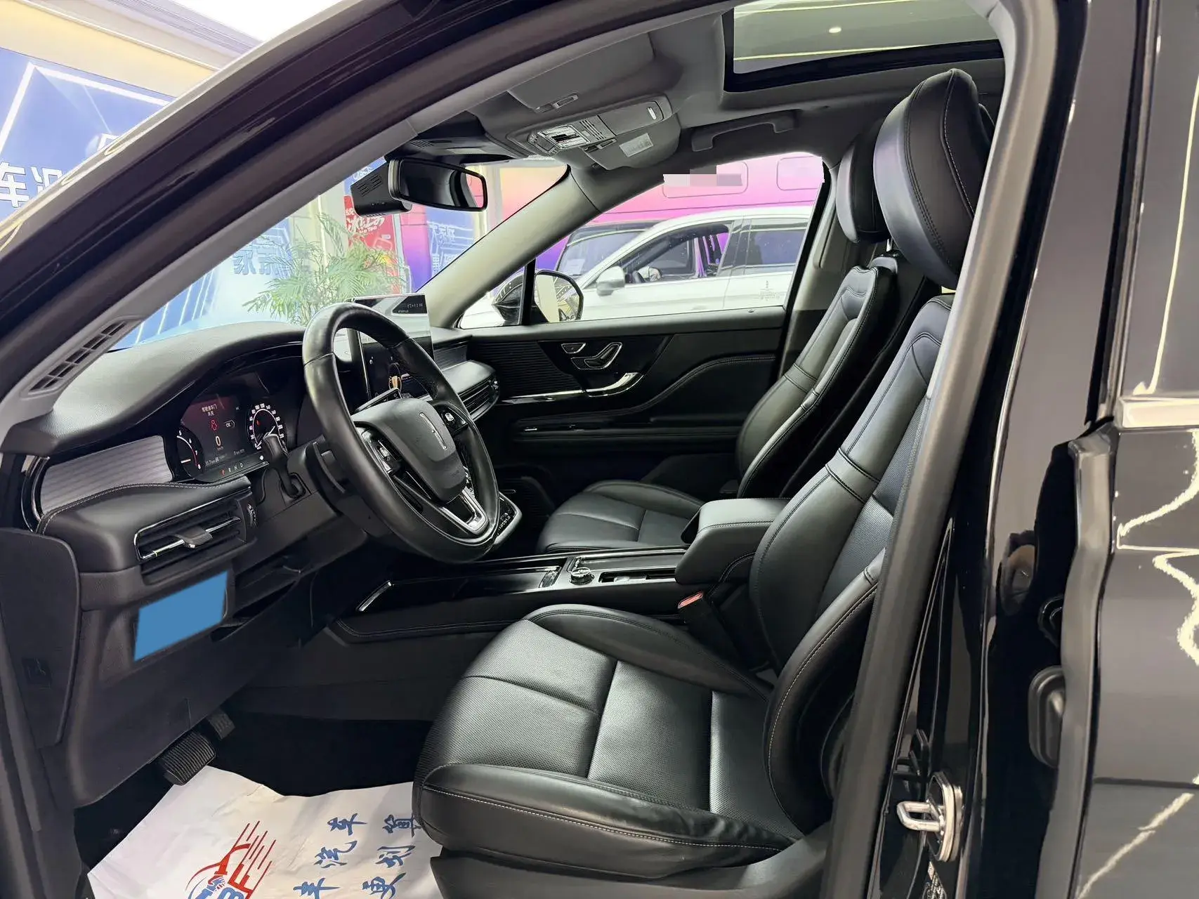 2020 LINCOLN CORSAIR thumbnail 3