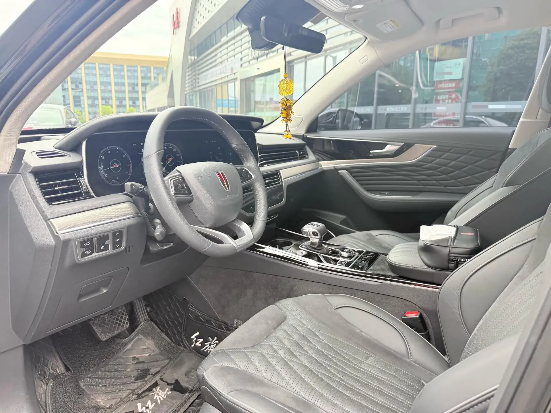 2022 HONGQI HS5 thumbnail 4