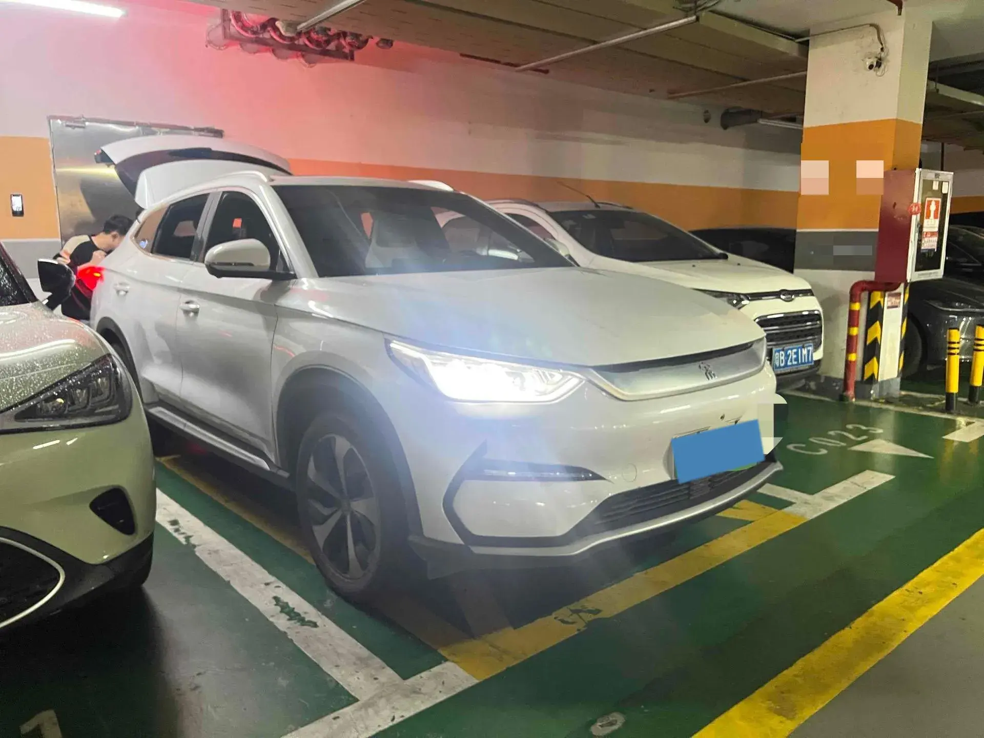 2021 BYD SONG thumbnail 3