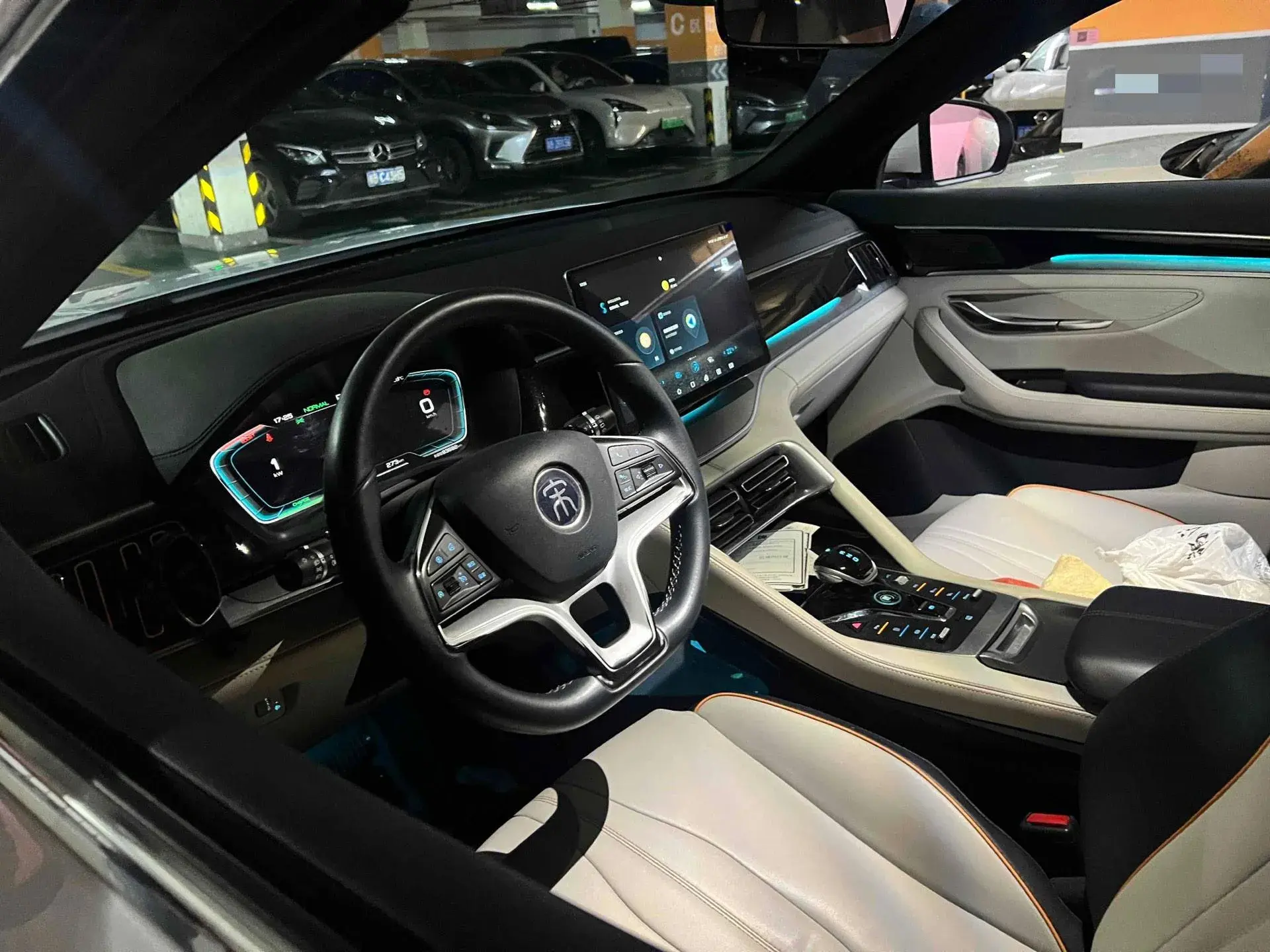 2021 BYD SONG thumbnail 4