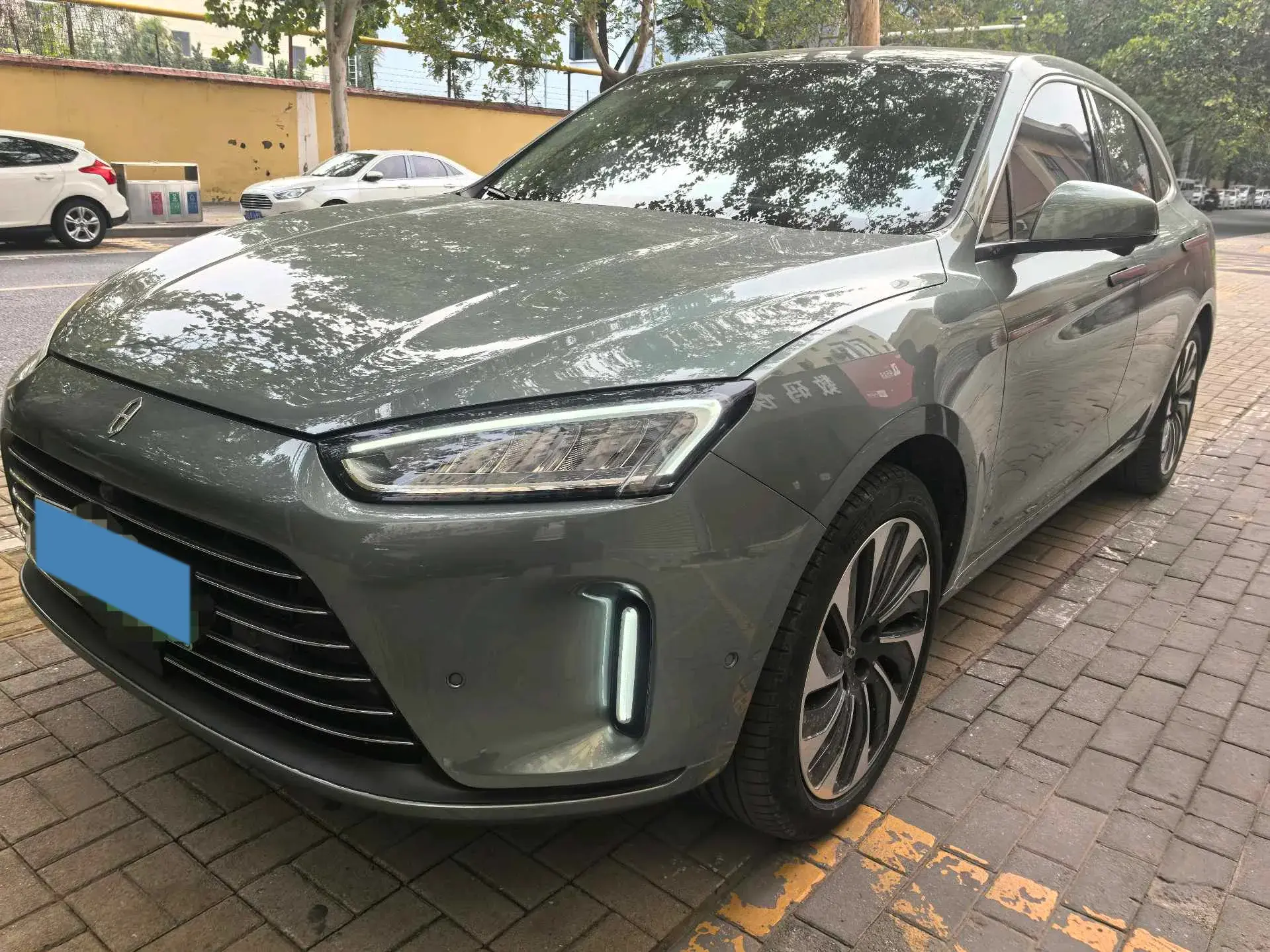 2022 AITO AITO view 1