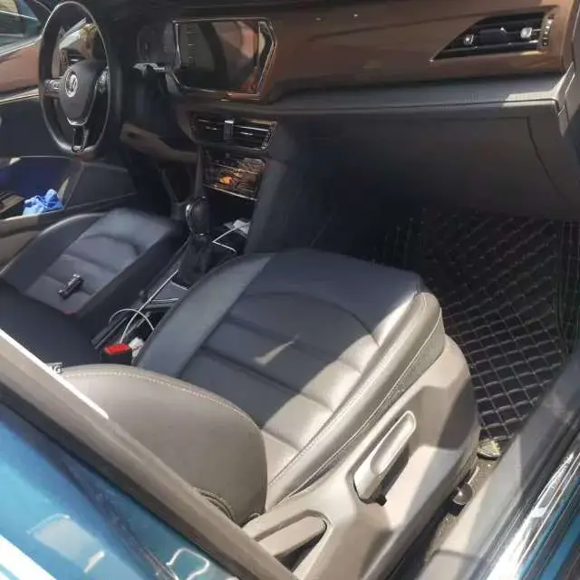 2021 VOLKSWAGEN THARU thumbnail 4