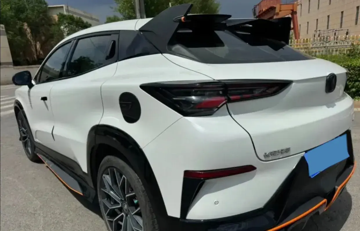 2022 CHANGAN UNI-T thumbnail 4