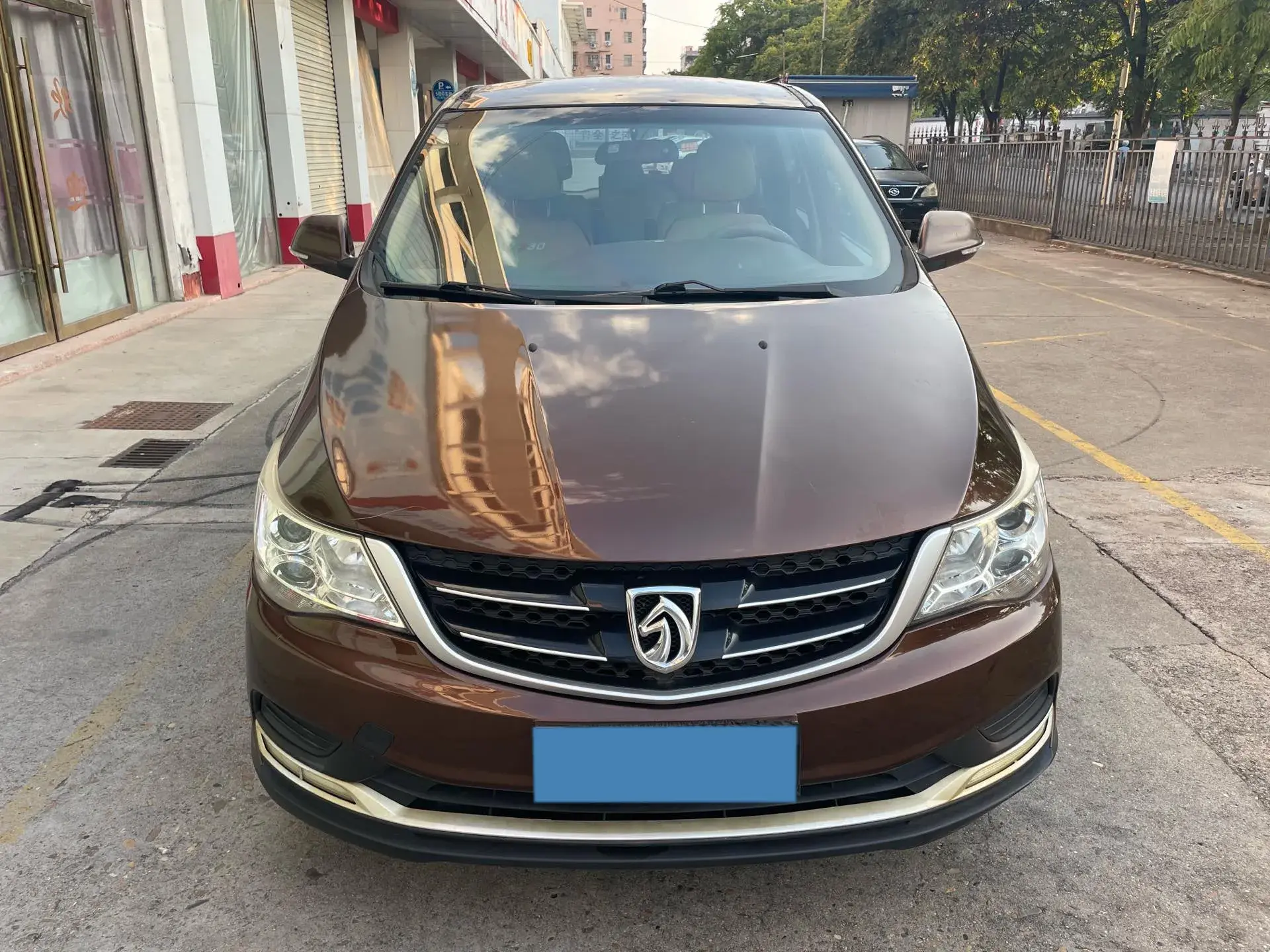 2016 BAOJUN 730 thumbnail 3