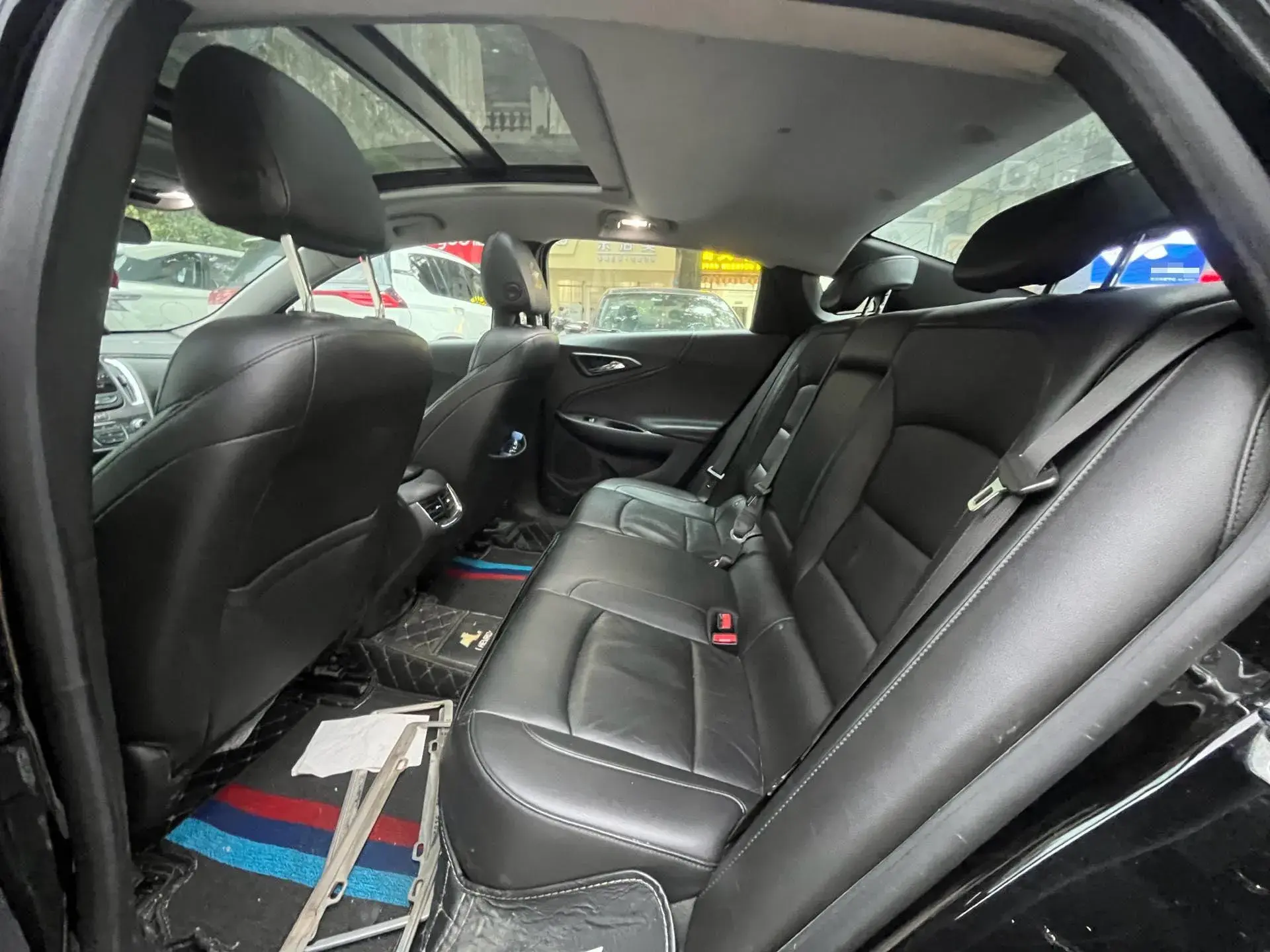 2019 CHEVROLET MALIBU thumbnail 4