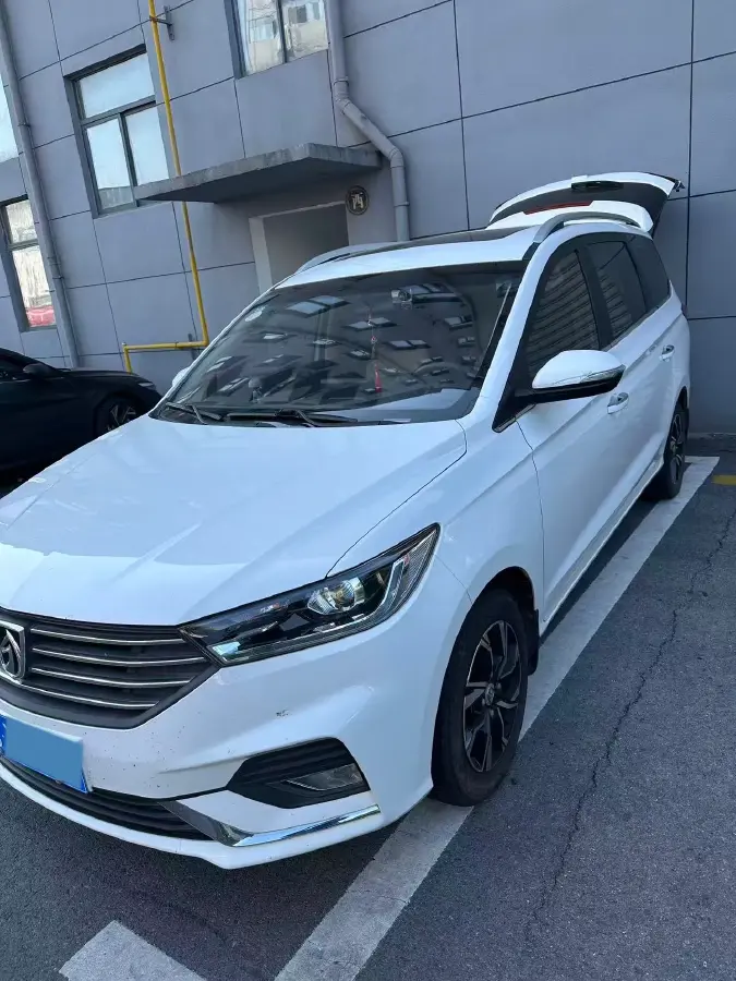 2018 BaoJun 360 1.5L 112HP L4 6MT