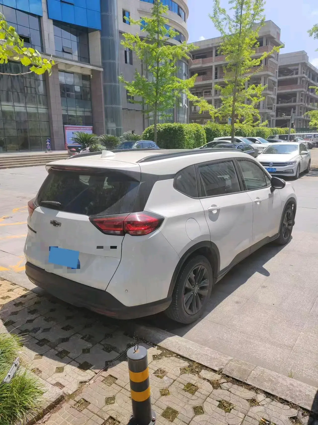 2019 CHEVROLET ORLANDO thumbnail 3