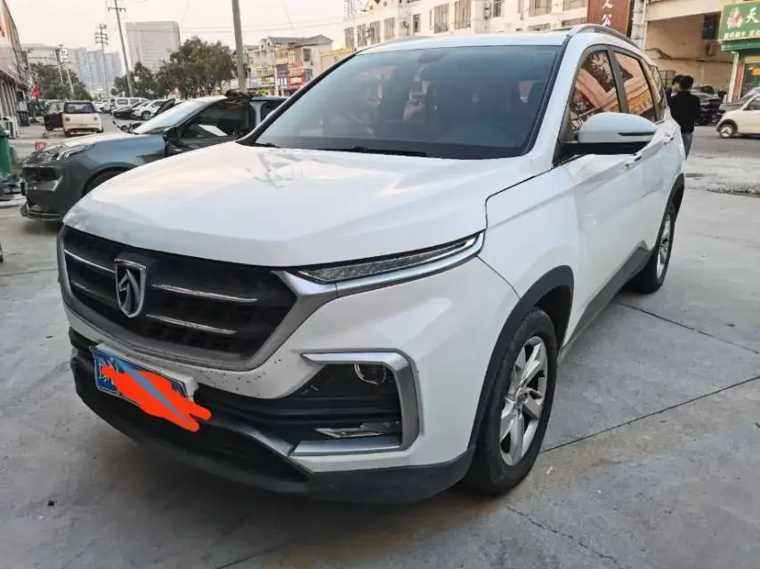 2019 BAOJUN 730 view 1