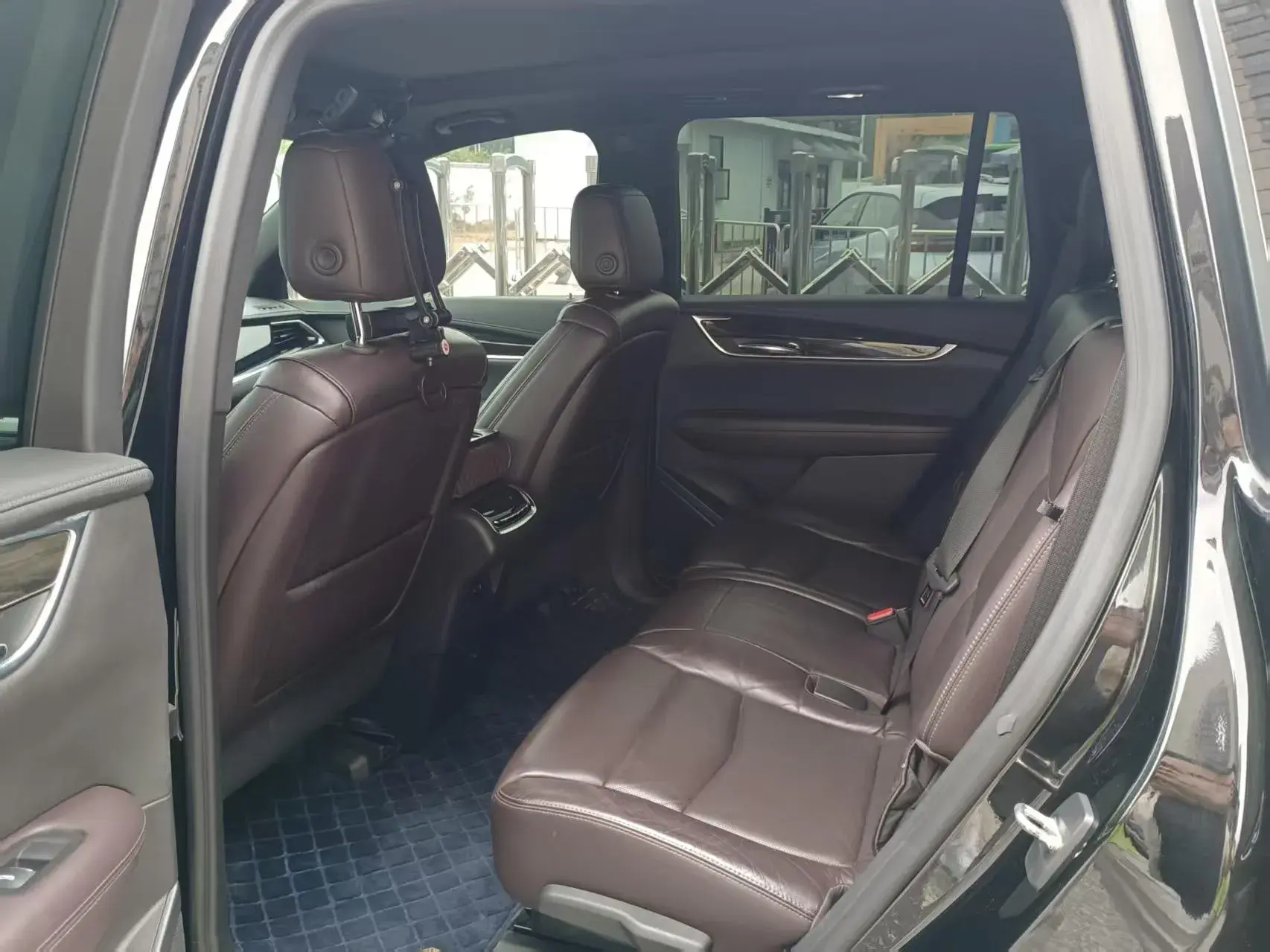 2020 CADILLAC XT6 thumbnail 3