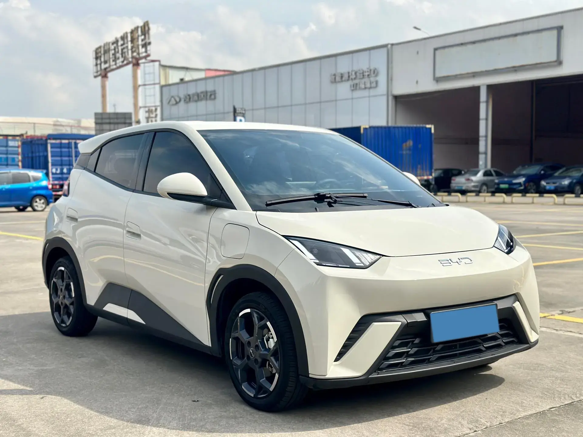 2024 BYD SEAGULL thumbnail 3