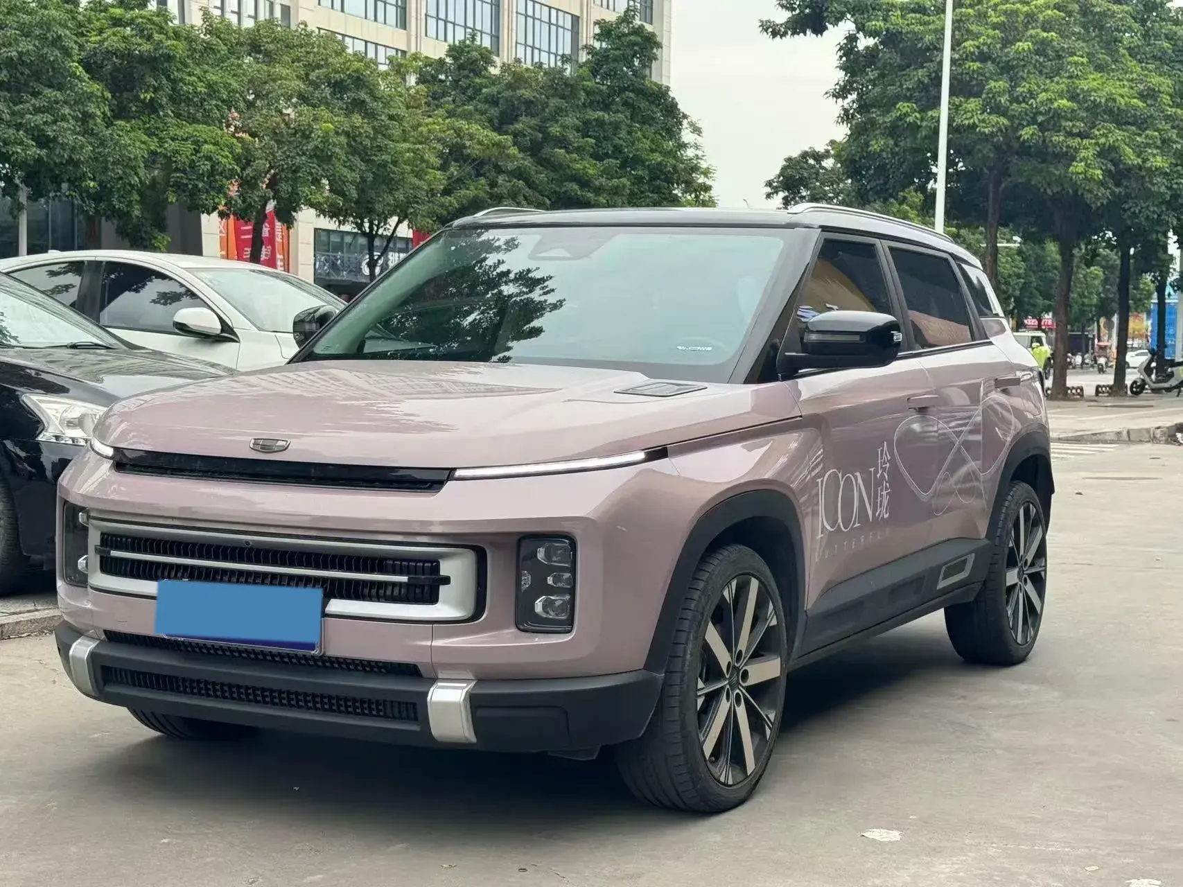 2023 GEELY ICON view 1