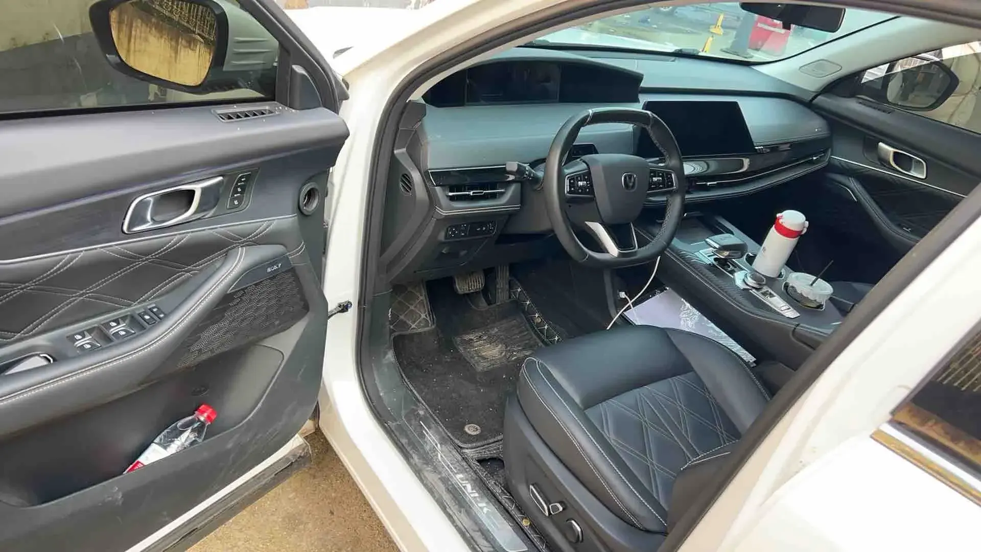 2023 CHANGAN UNI-K thumbnail 4