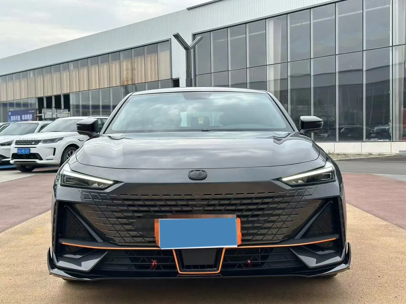 2022 CHANGAN UNI-V thumbnail 2