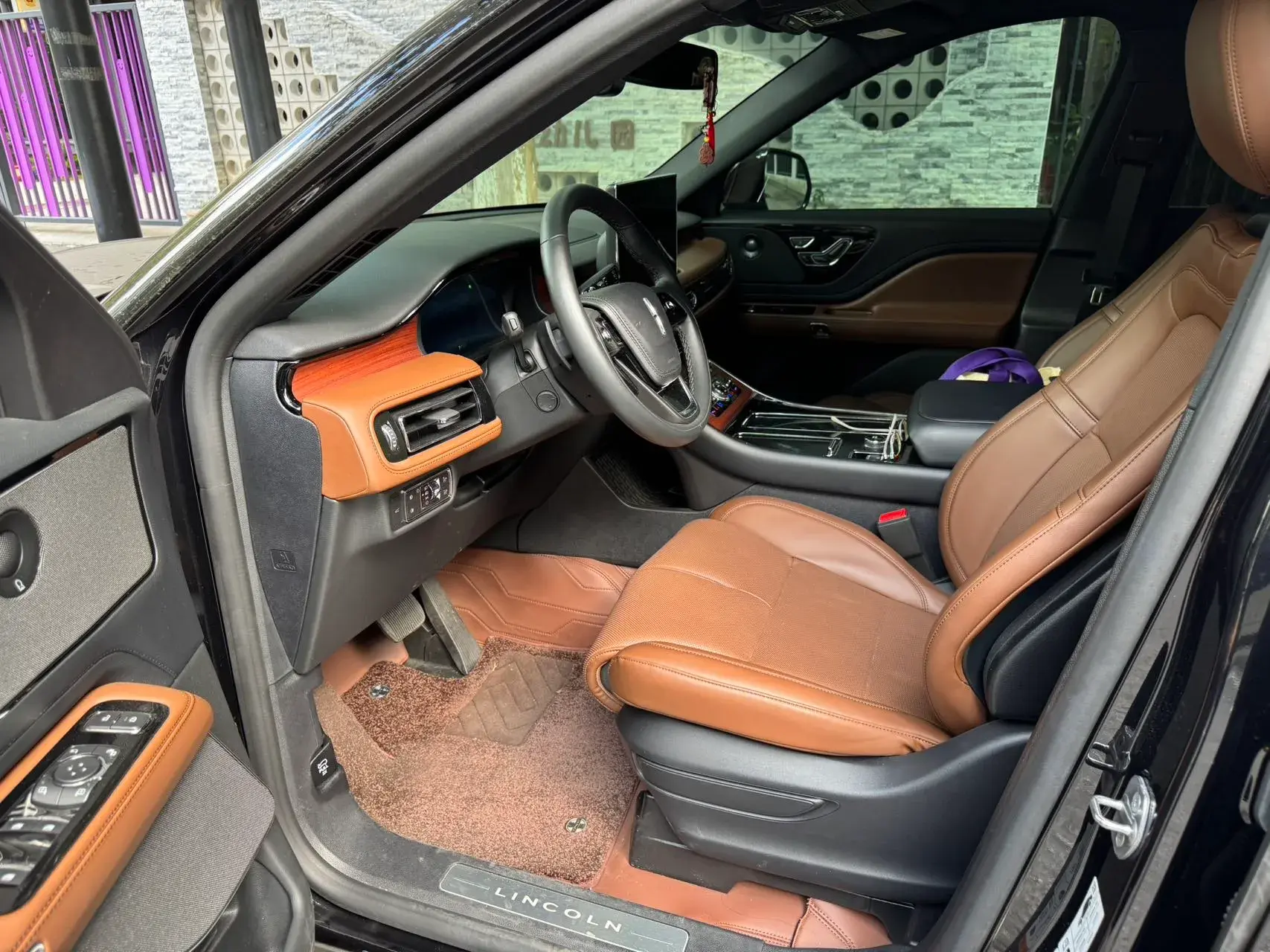 2022 LINCOLN AVIATOR thumbnail 3