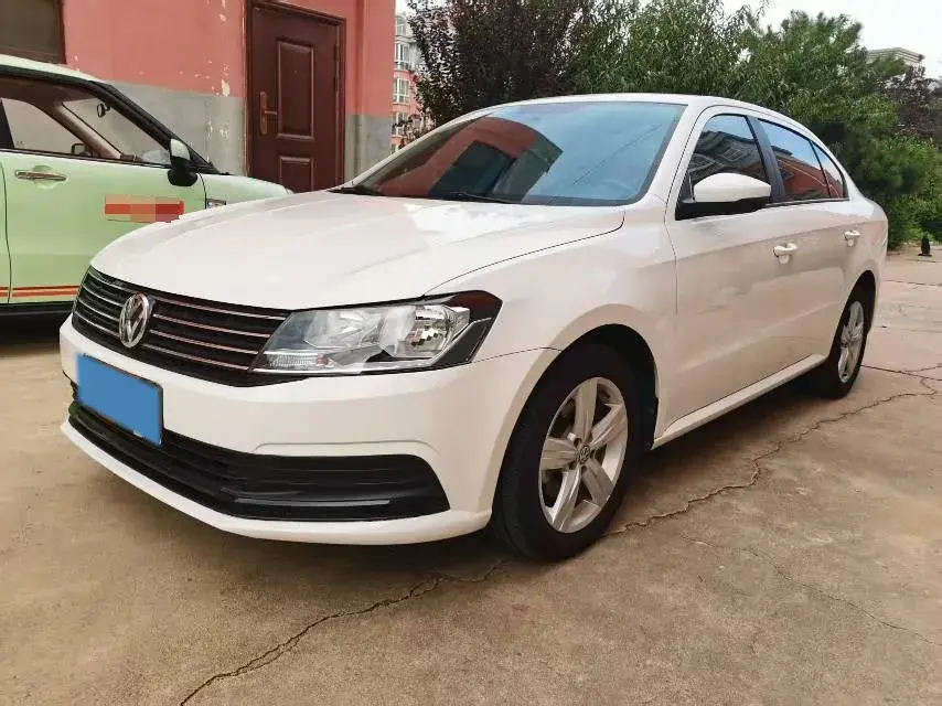 2018 VOLKSWAGEN LAVIDA view 1