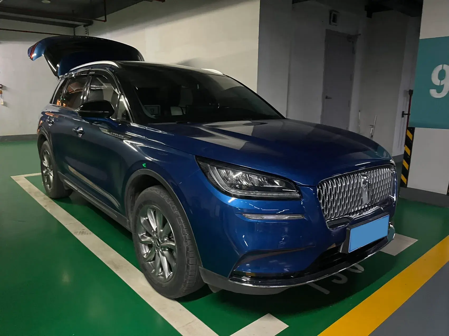 2020 LINCOLN CORSAIR thumbnail 3