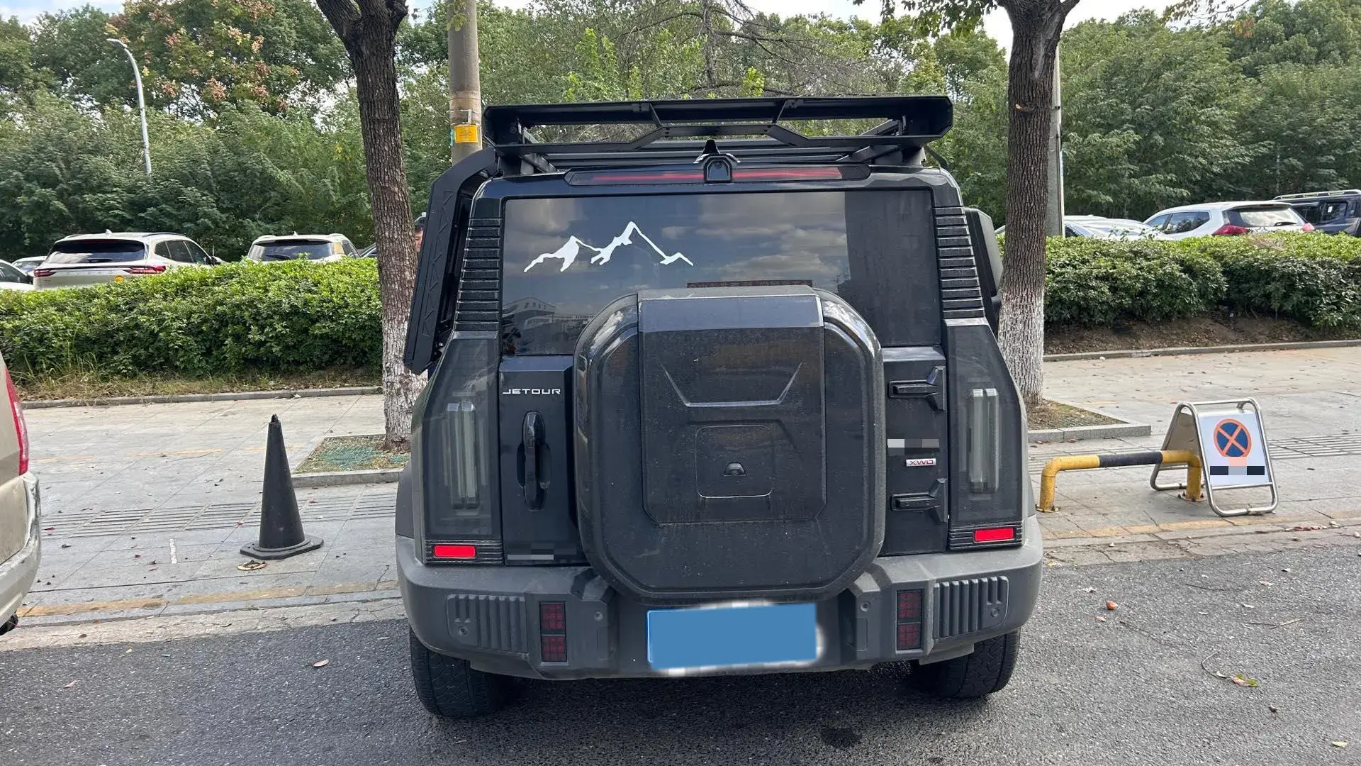 2023 JETOUR TRAVELLER thumbnail 3