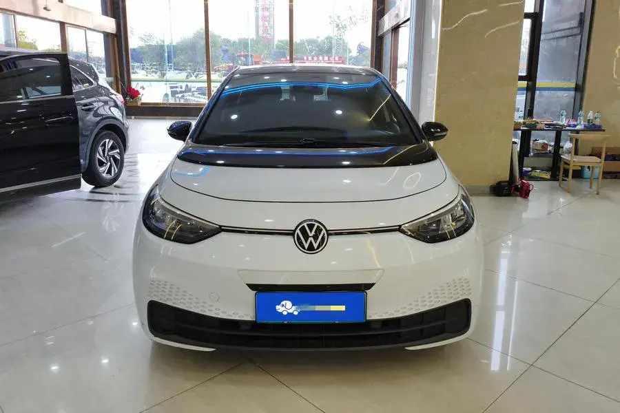 2023 VOLKSWAGEN ID.3 thumbnail 3