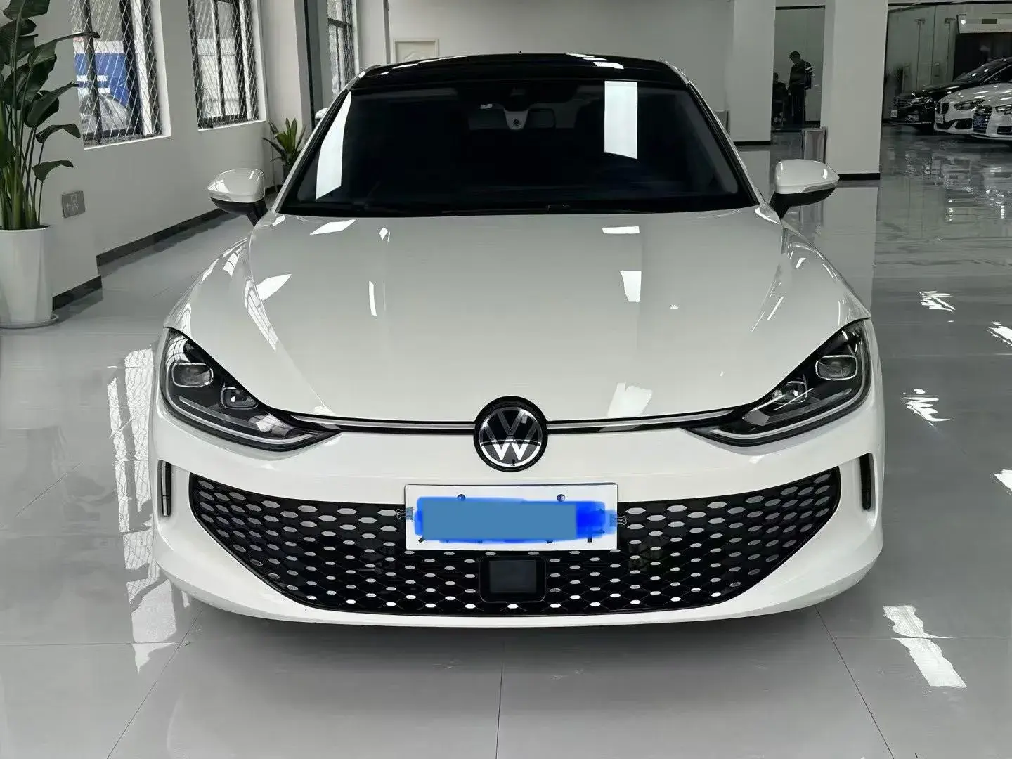 2022 VOLKSWAGEN LAMANDO thumbnail 2