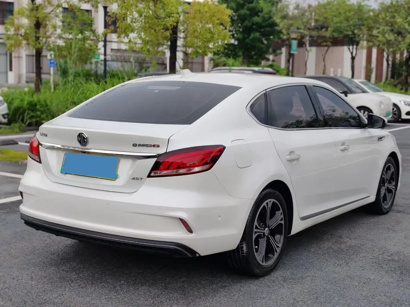 2018 MG 6 thumbnail 4