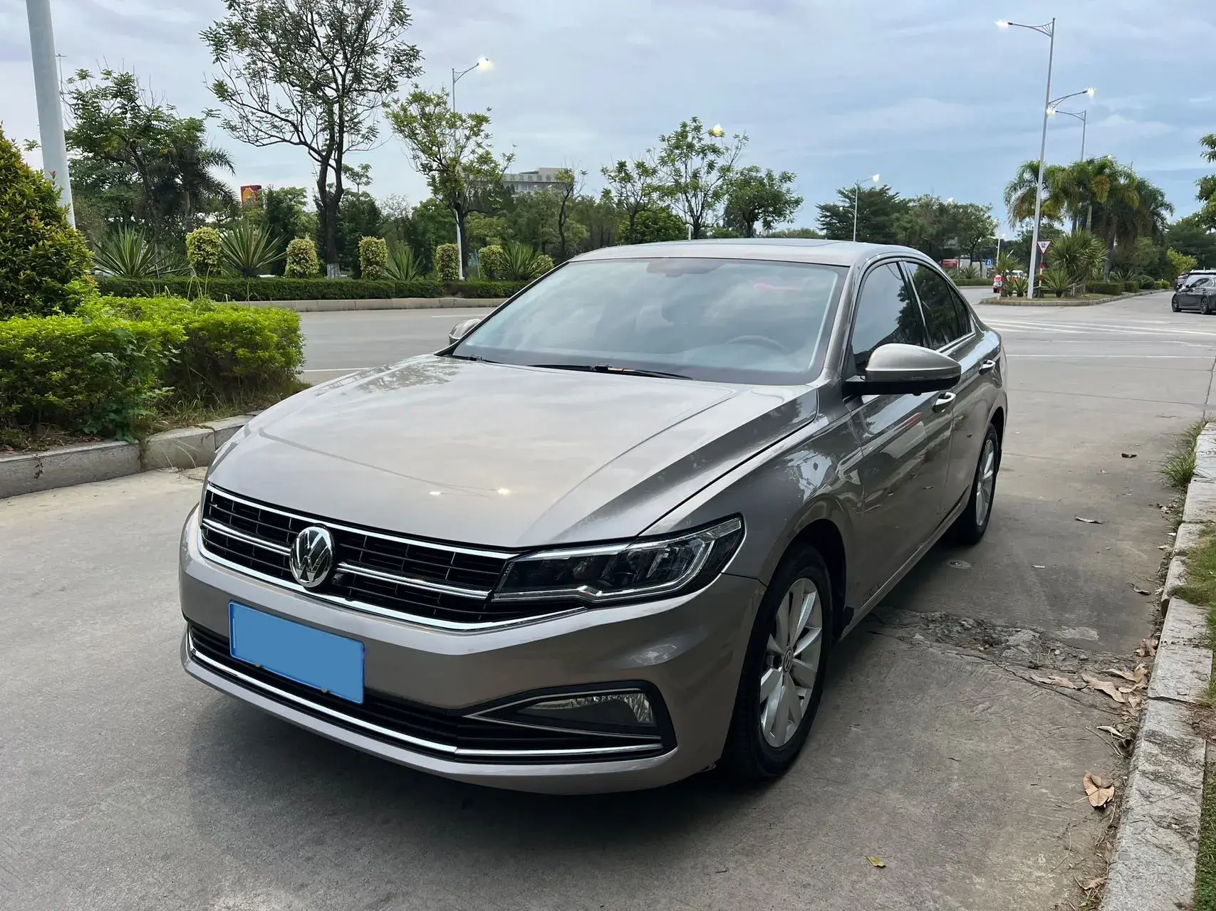 2019 VOLKSWAGEN BORA view 1