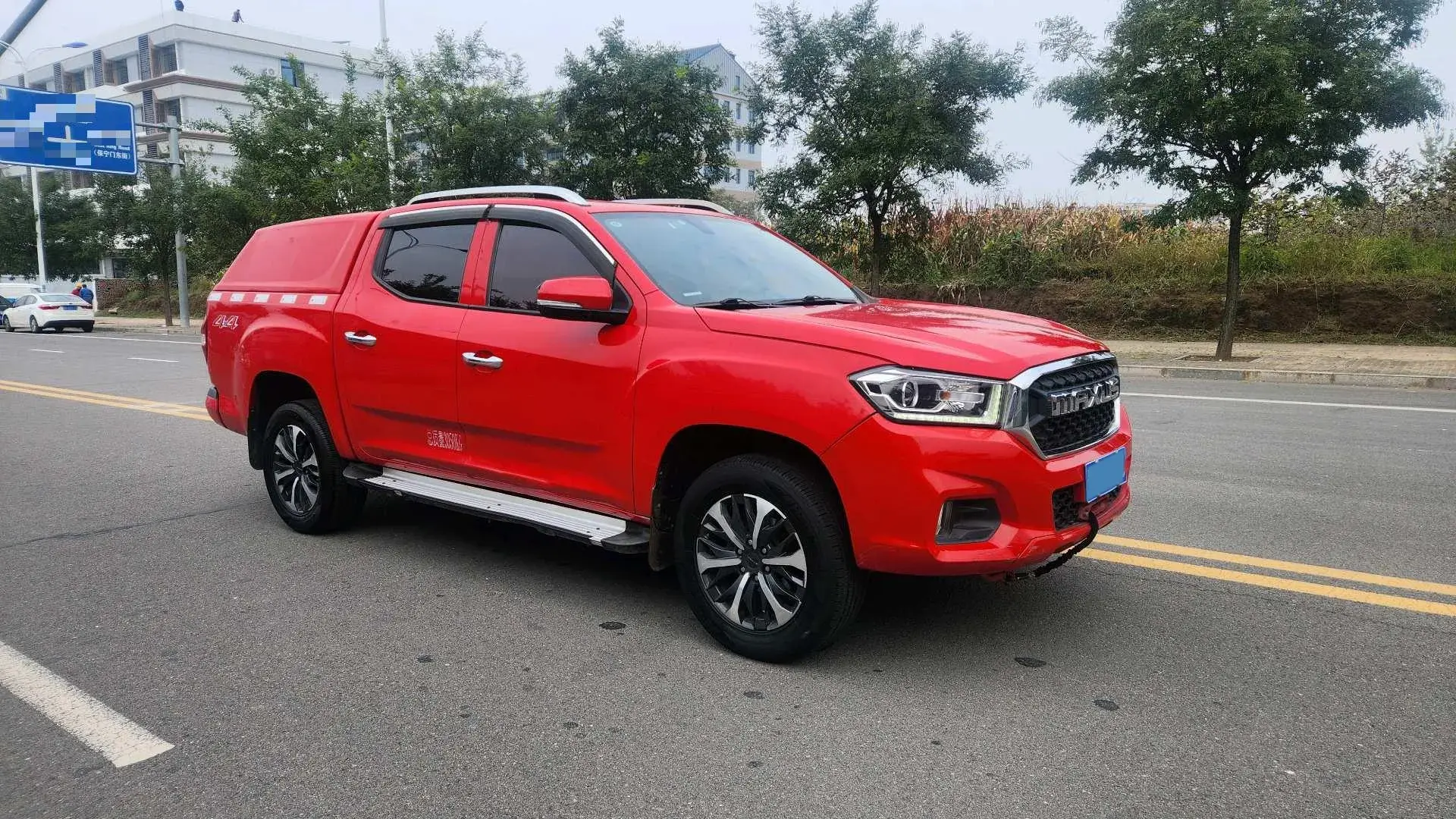 2021 MAXUS T70 thumbnail 3