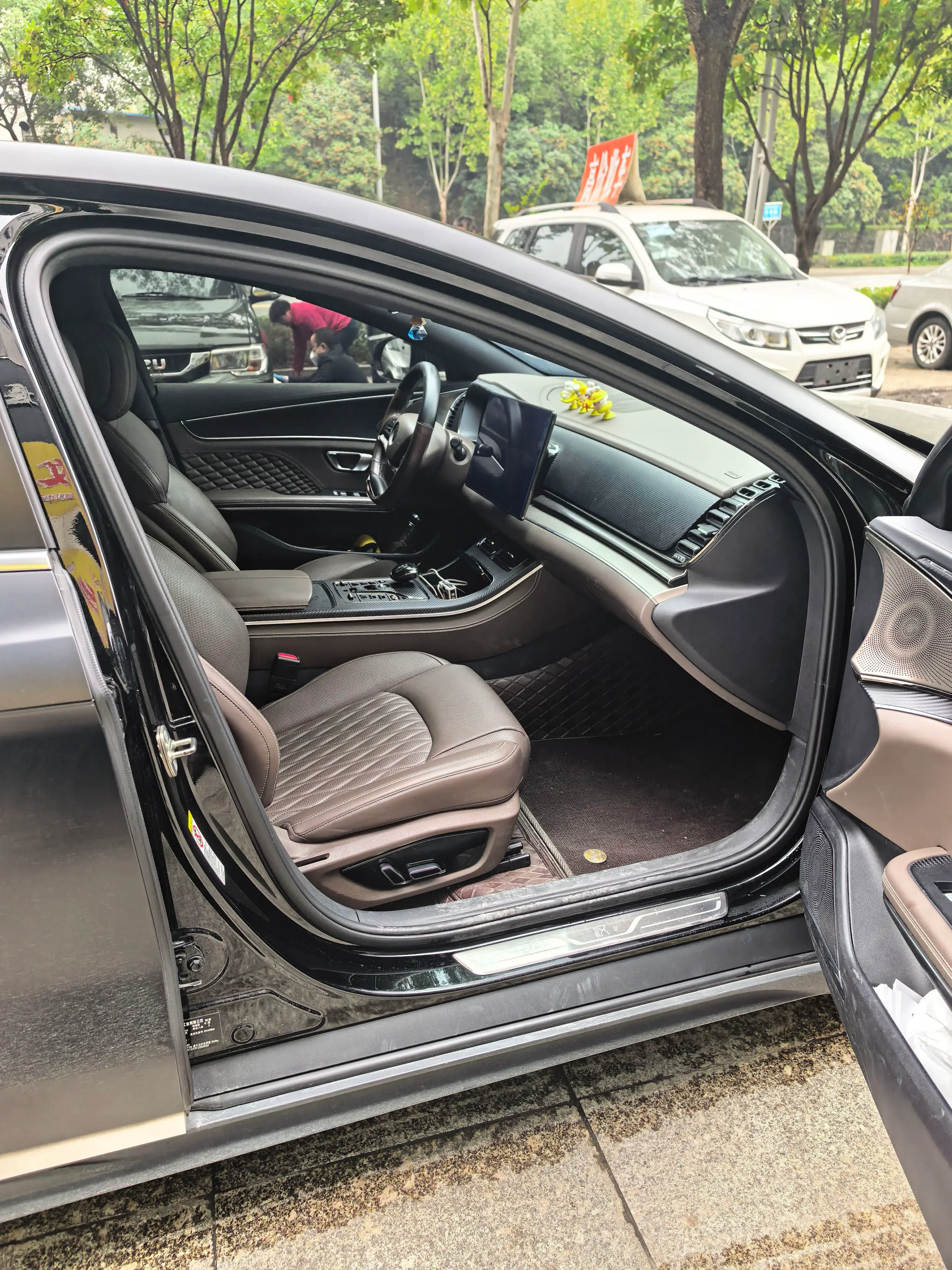 2022 BYD HAN thumbnail 4