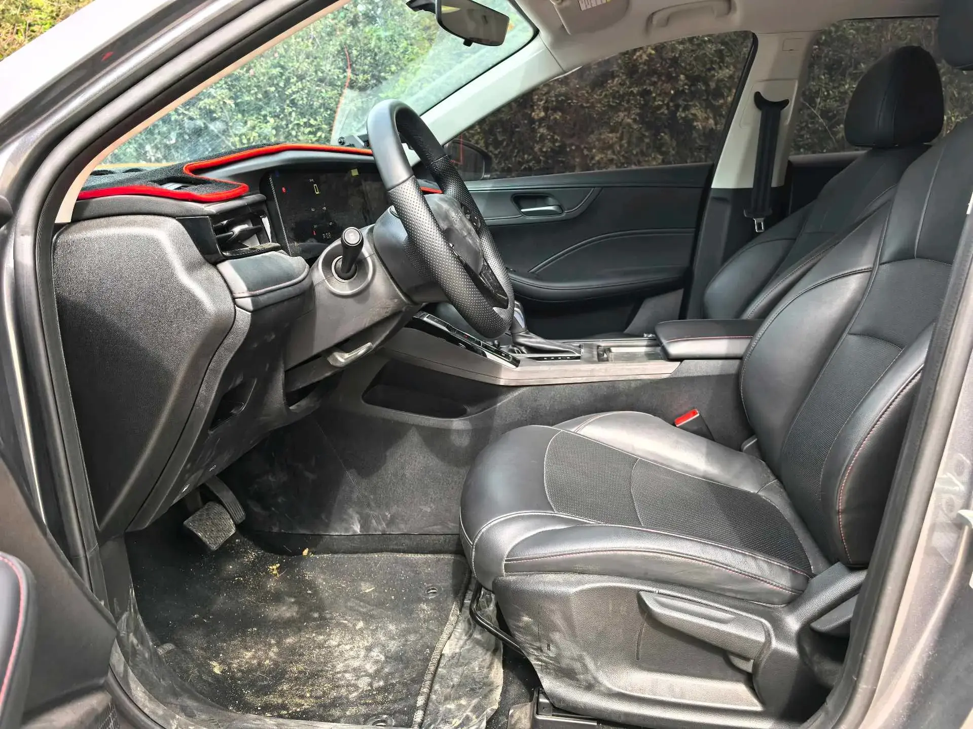 2023 ROEWE I5 thumbnail 4