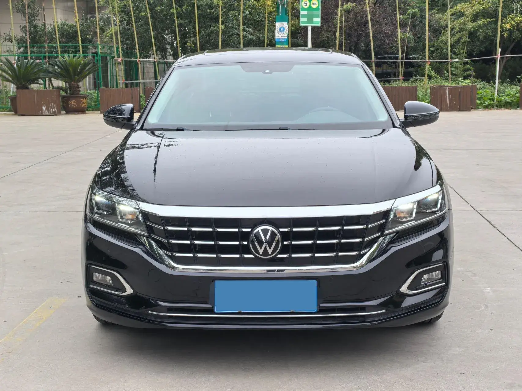 2020 VOLKSWAGEN PASSAT thumbnail 2