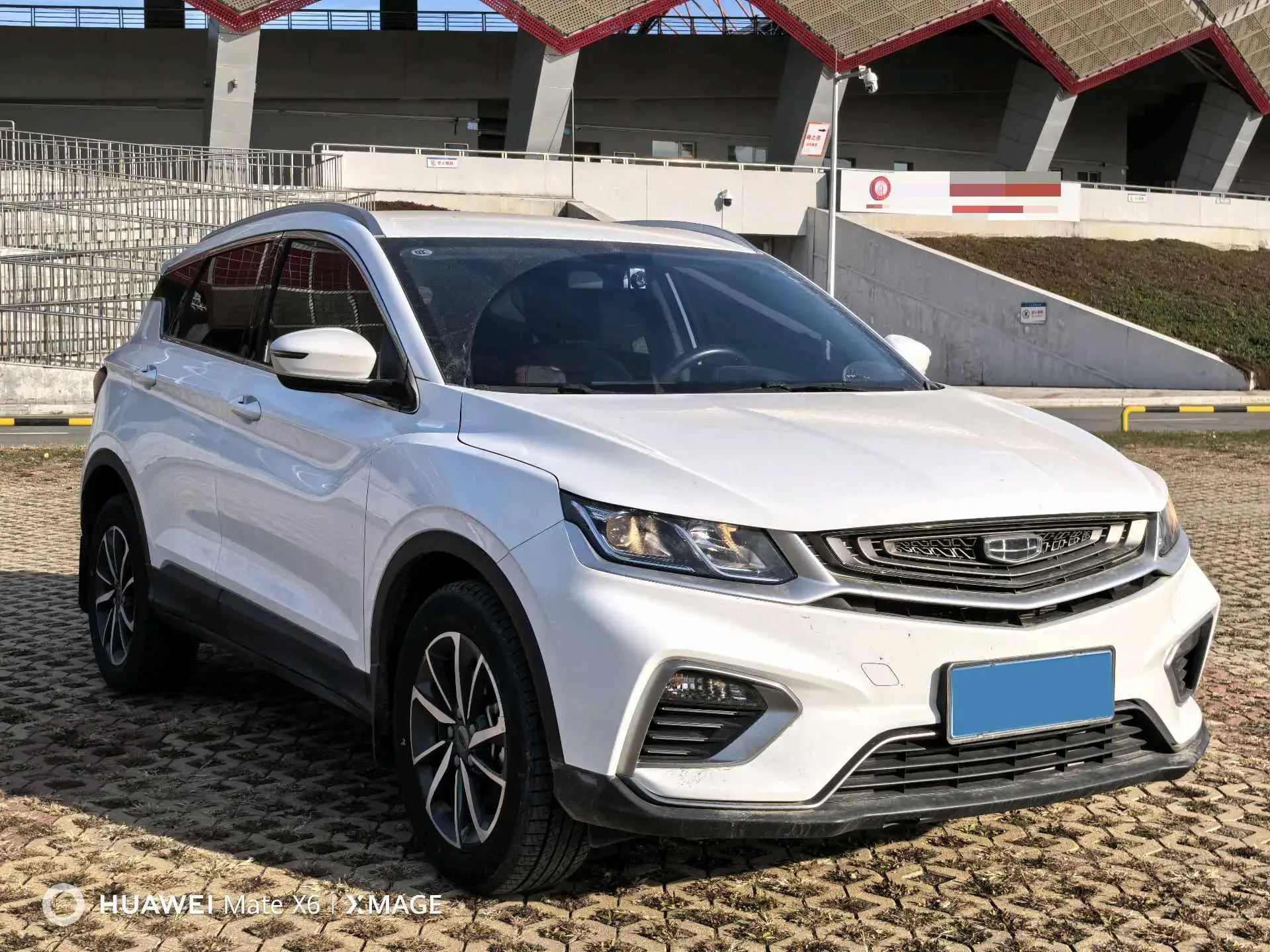 2020 GEELY COOLRAY thumbnail 2