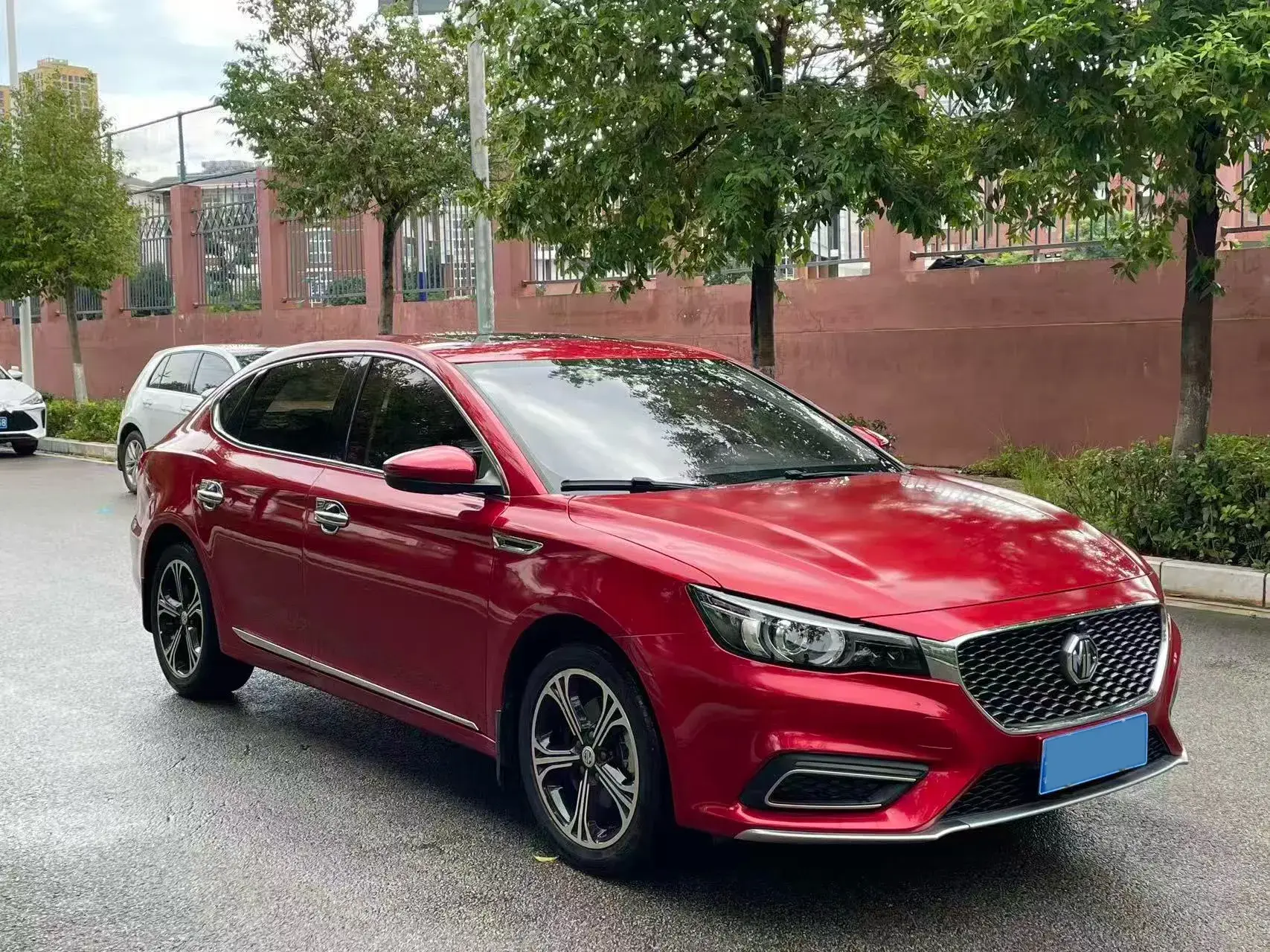 2017 MG MG6 thumbnail 3