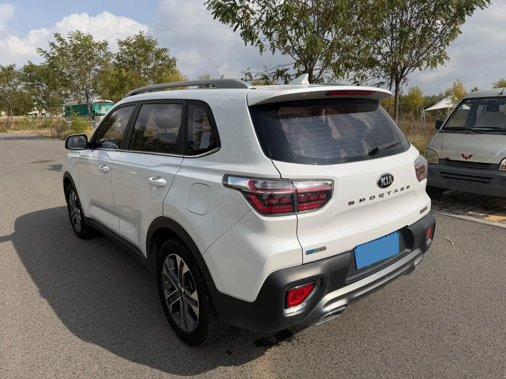 2018 KIA SPORTAGE thumbnail 2