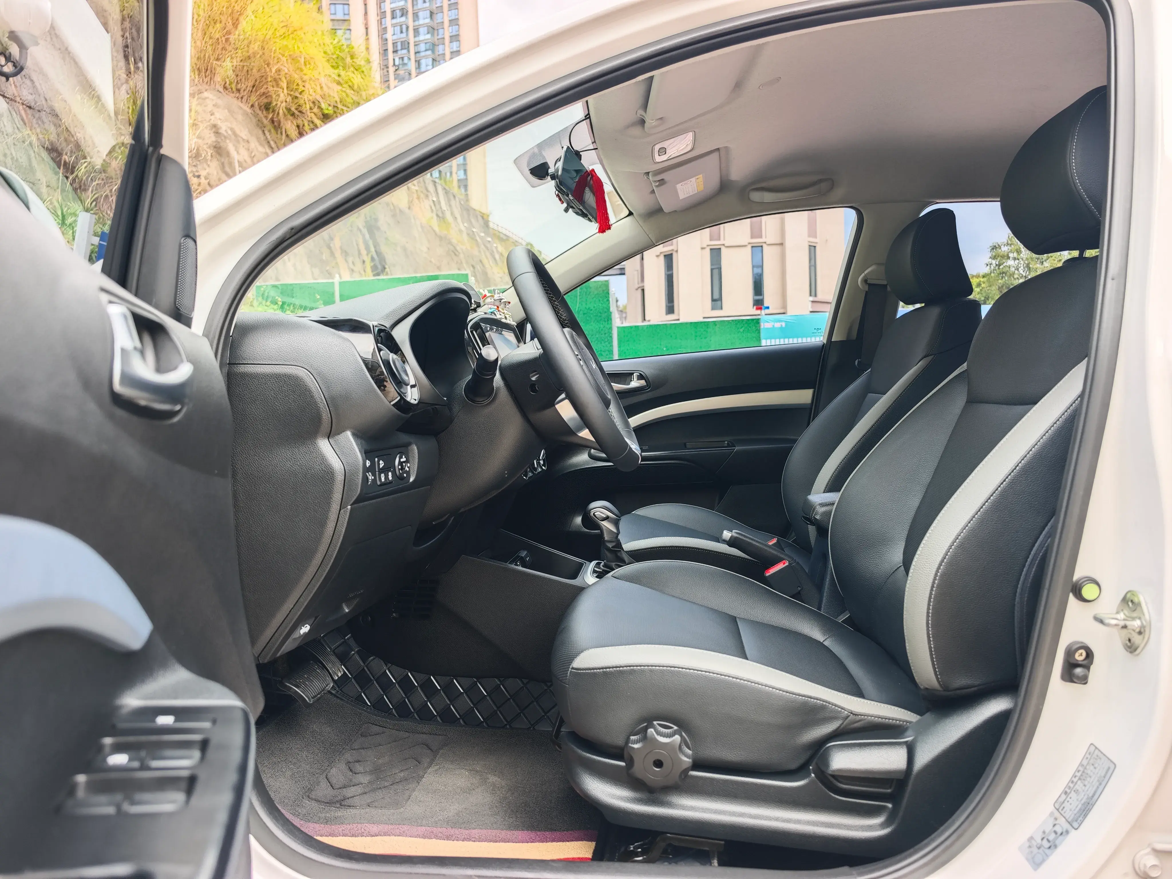 2021 KIA KX1 thumbnail 4