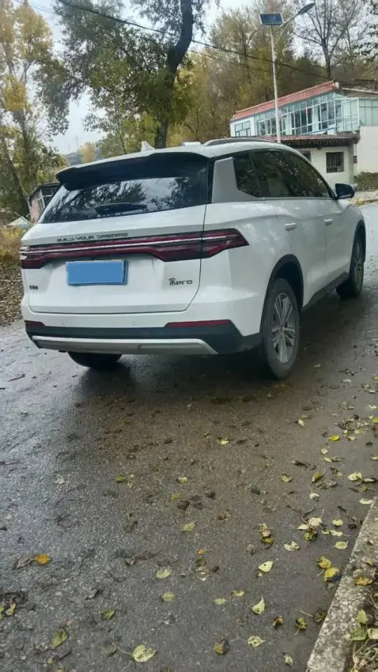 2019 BYD SONG thumbnail 4