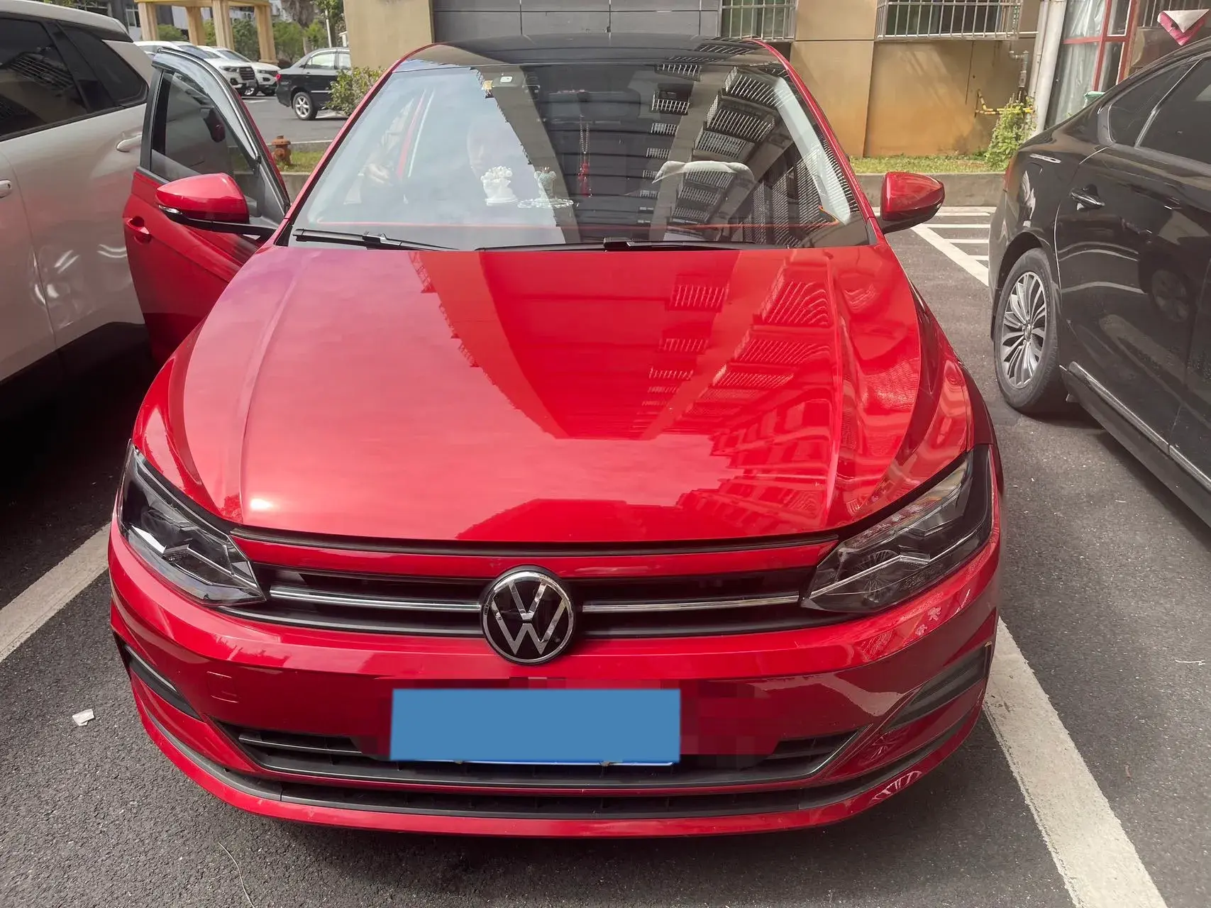 2023 VOLKSWAGEN POLO thumbnail 2