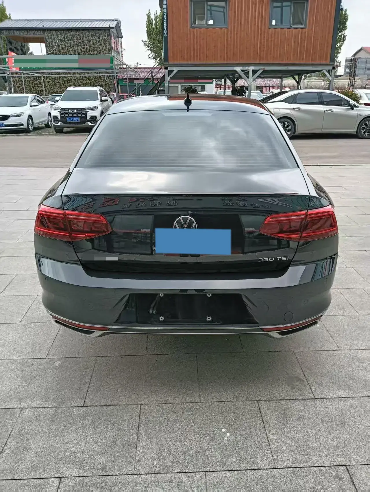 2021 VOLKSWAGEN MAGOTAN thumbnail 3